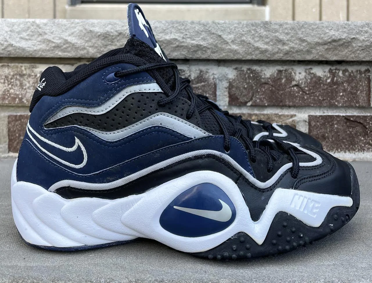 Nike Air Flight Turbulence Black / Midnight Navy / Metallic Silver